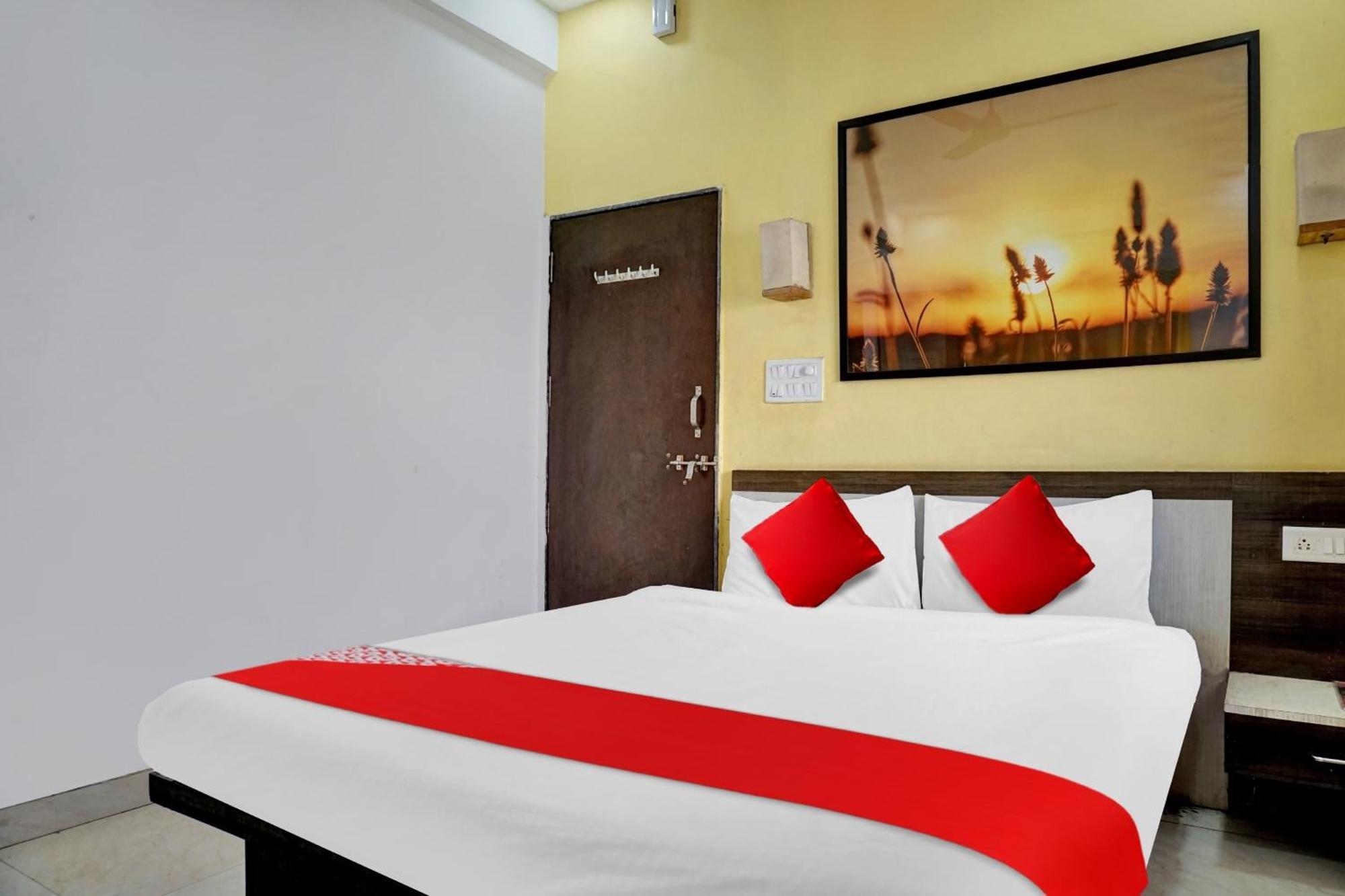 Hotel O Pimprii Stays 外观 照片